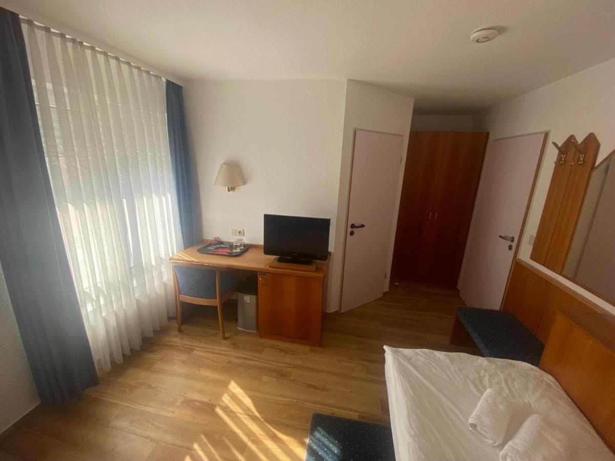 City Pension Rastatt Buitenkant foto